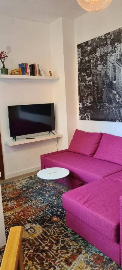 Buedchen Am Rathaus-Parkplatz-Bett Und Schlafcouch-Eg-Netflix- Apartment Oberhausen  Exterior photo